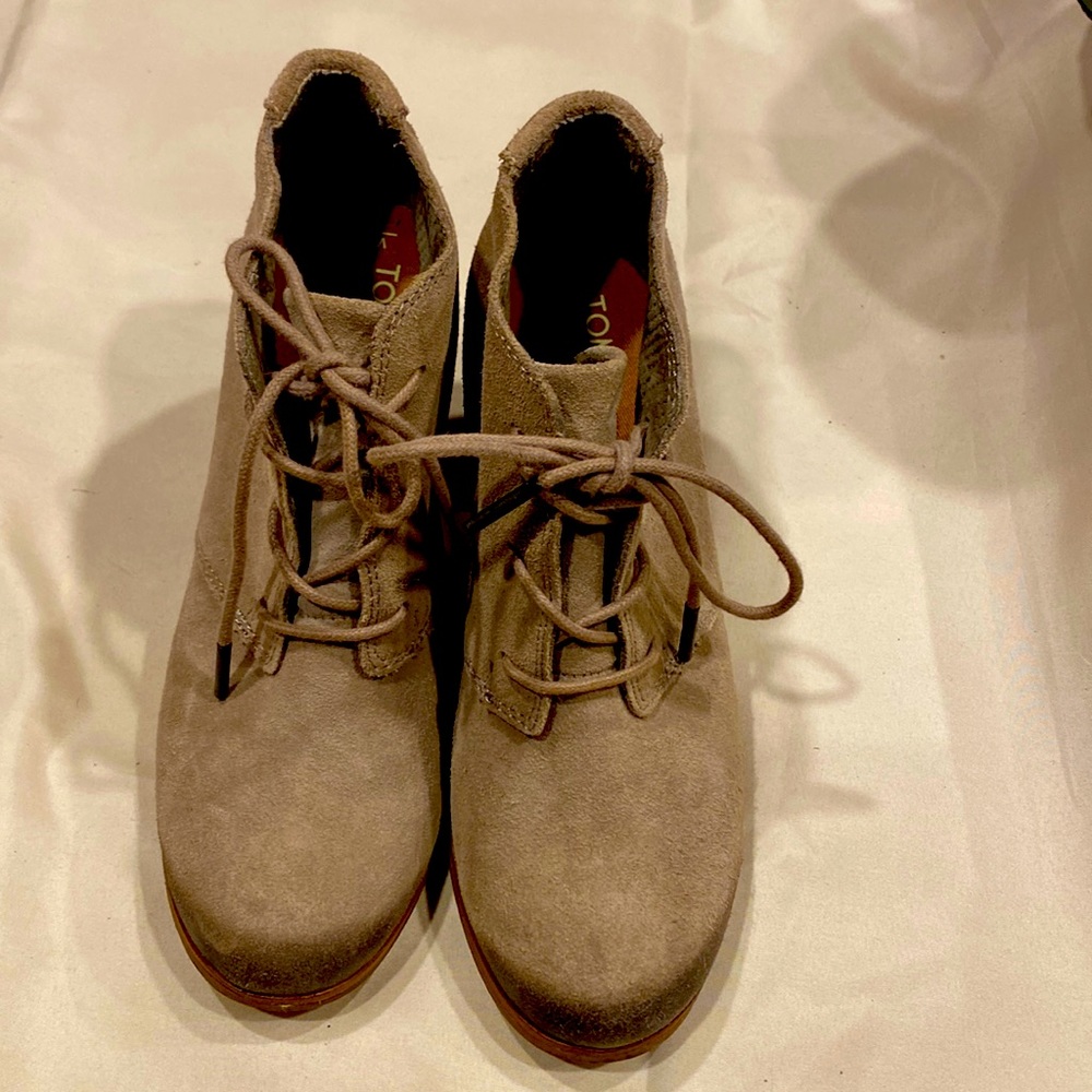 Gently worn Toms Booties